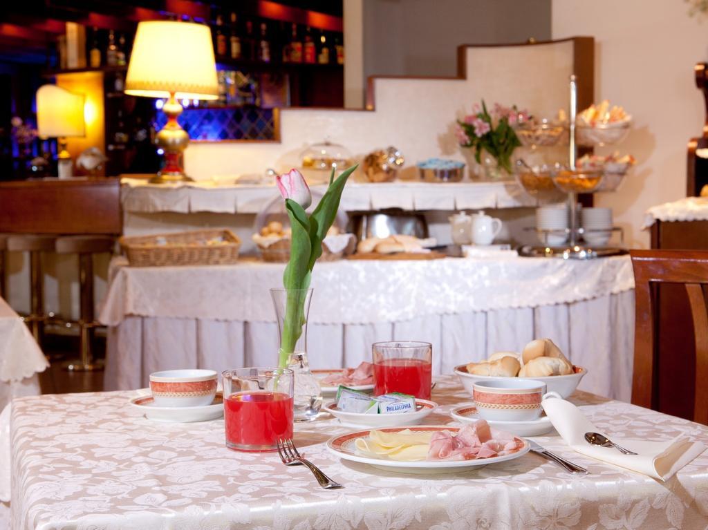 Hotel Marconi Ponte San Nicolo المظهر الخارجي الصورة