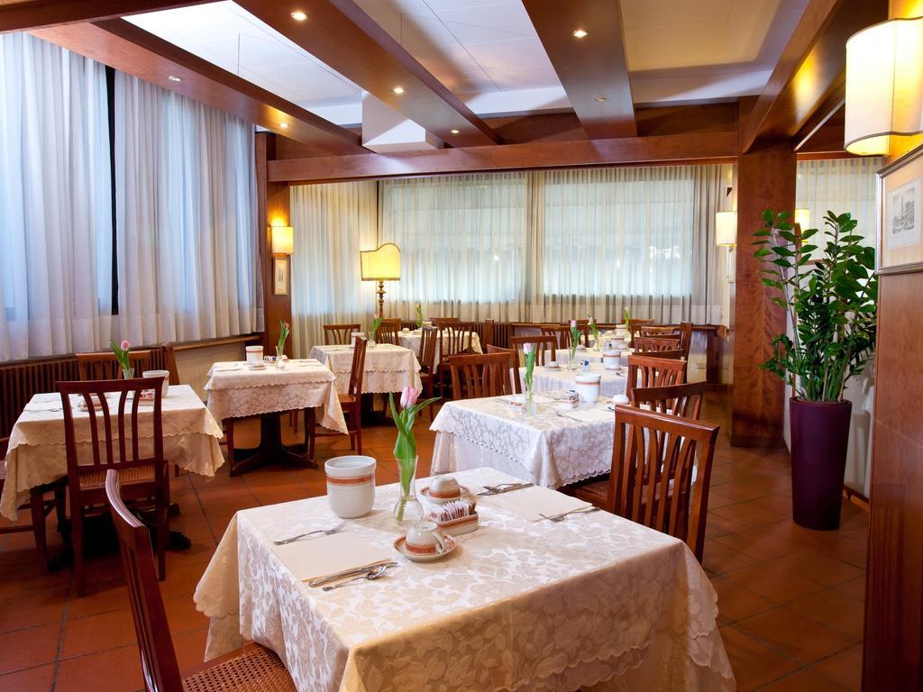 Hotel Marconi Ponte San Nicolo المظهر الخارجي الصورة