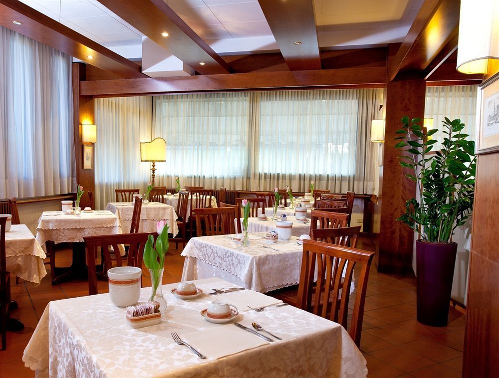 Hotel Marconi Ponte San Nicolo المظهر الخارجي الصورة